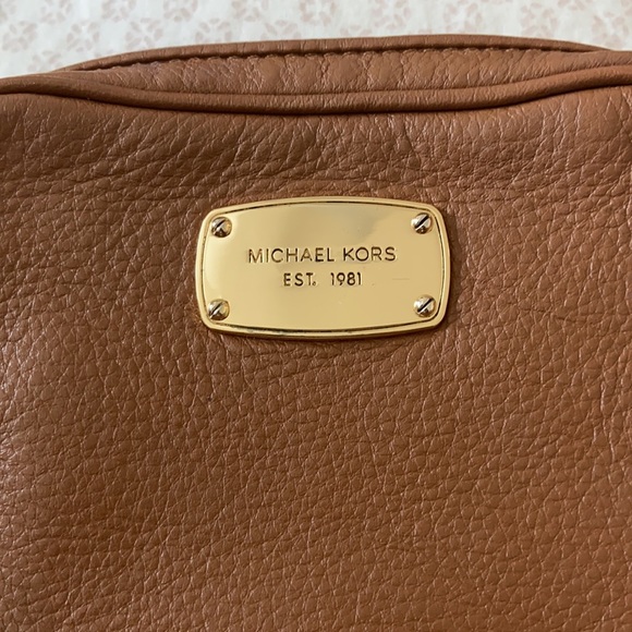 Michael Ko’s Crossbody bag - Picture 2 of 7